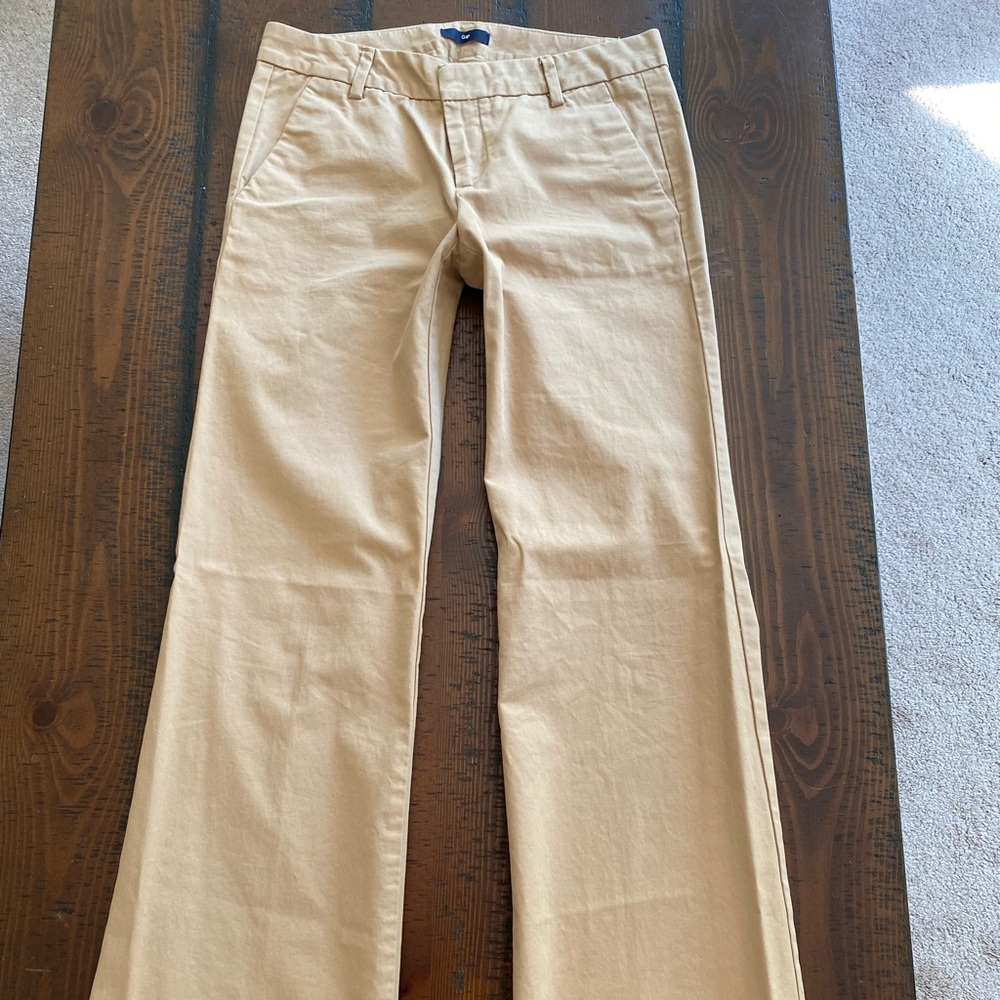 Gap khaki pants size 0 Regular~